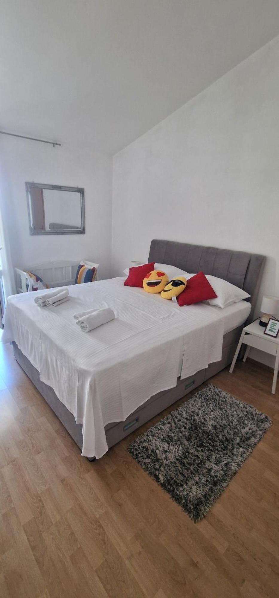 Apartments Anica 2 Makarska Ngoại thất bức ảnh