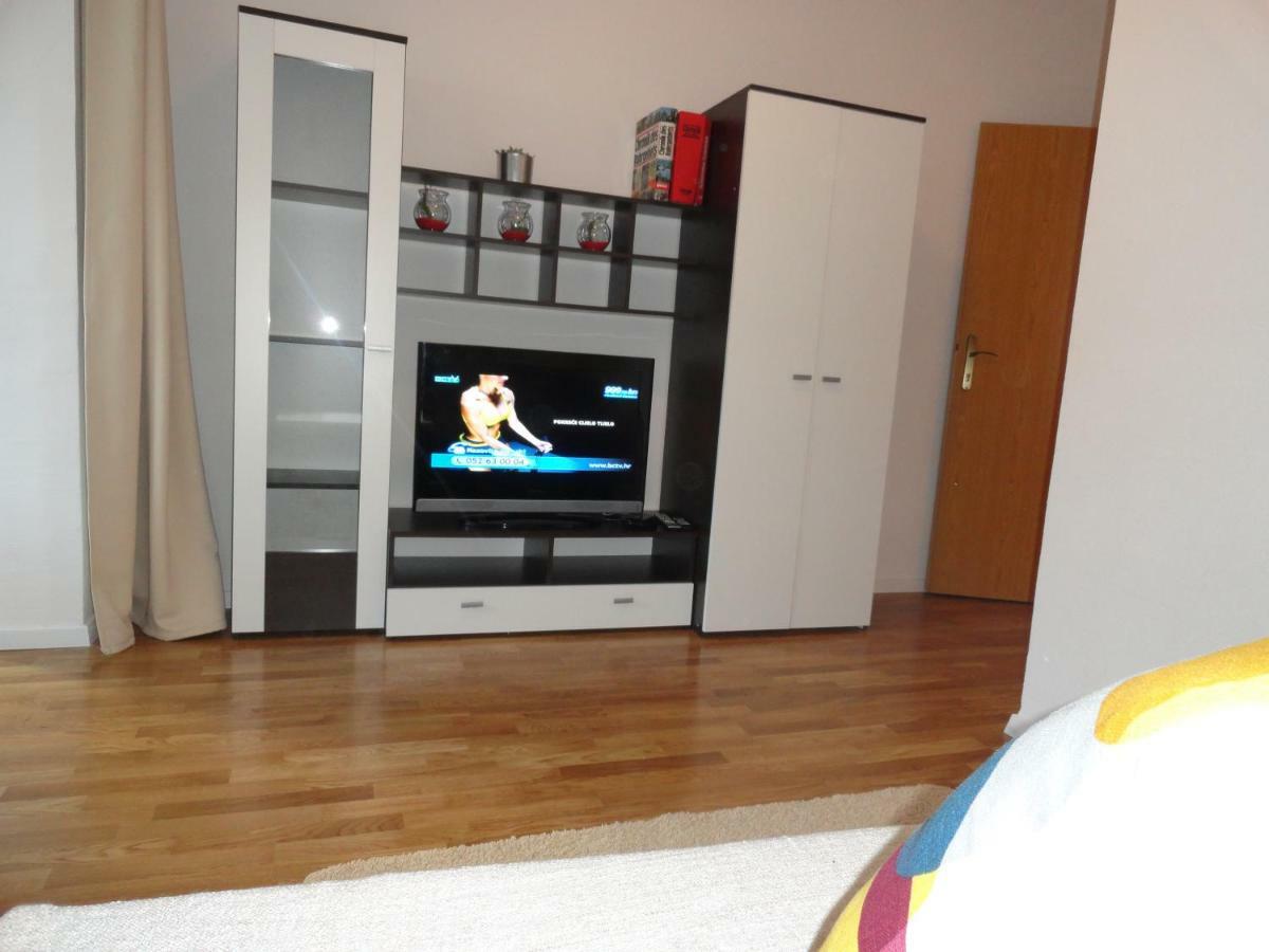 Apartments Anica 2 Makarska Ngoại thất bức ảnh