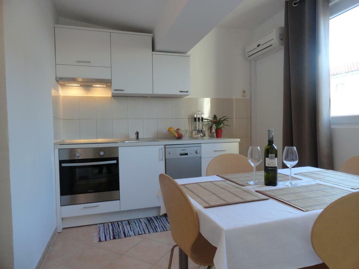 Apartments Anica 2 Makarska Ngoại thất bức ảnh